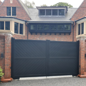 Readymade - Driveway Gate Diagonal 3000mmx1600mm Black or Grey