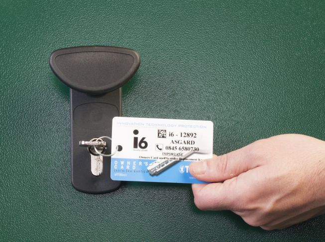 Asgard 7'x14' Gladiator Heavy Duty Metal Shed - with 5 Point Locking System - Image 6