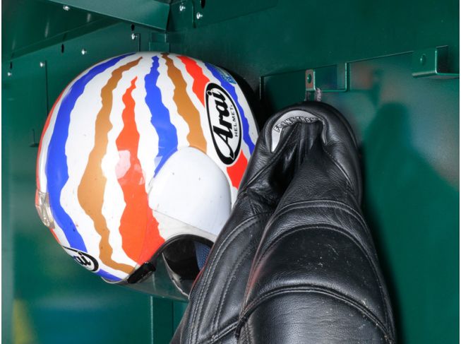 Asgard 7'x14'5 Gladiator Heavy Duty Metal Quad Bike & ATV Storage Garage - with 5 Point Locking System - Image 9